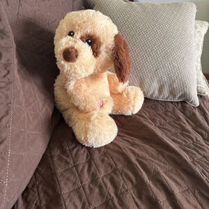 Midwood LLC Animated Singing Dog "Baby" Justin Bieber Plush Works 13.5" Like New